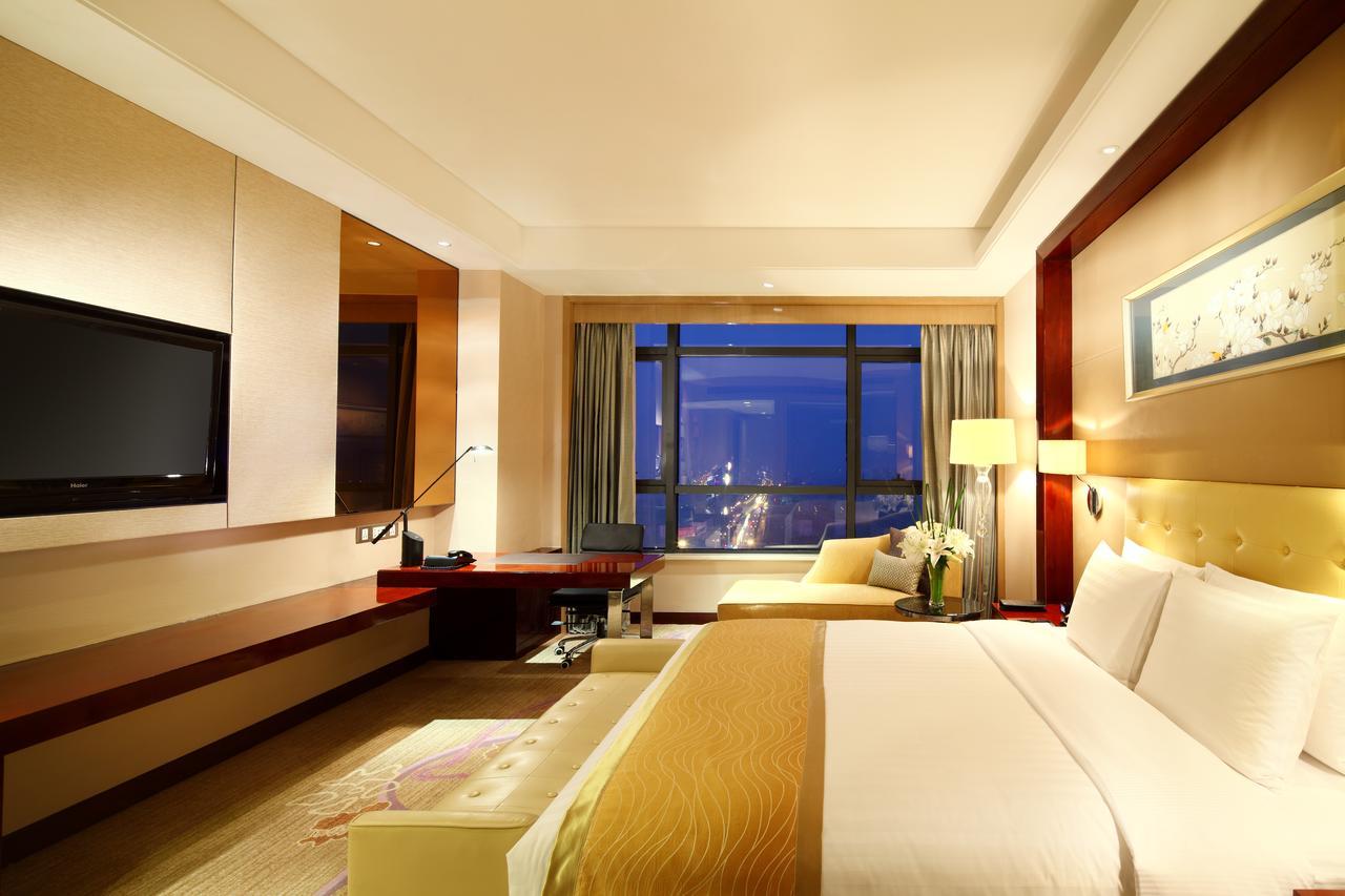 Wanda Realm Taizhou Hotel Exterior foto